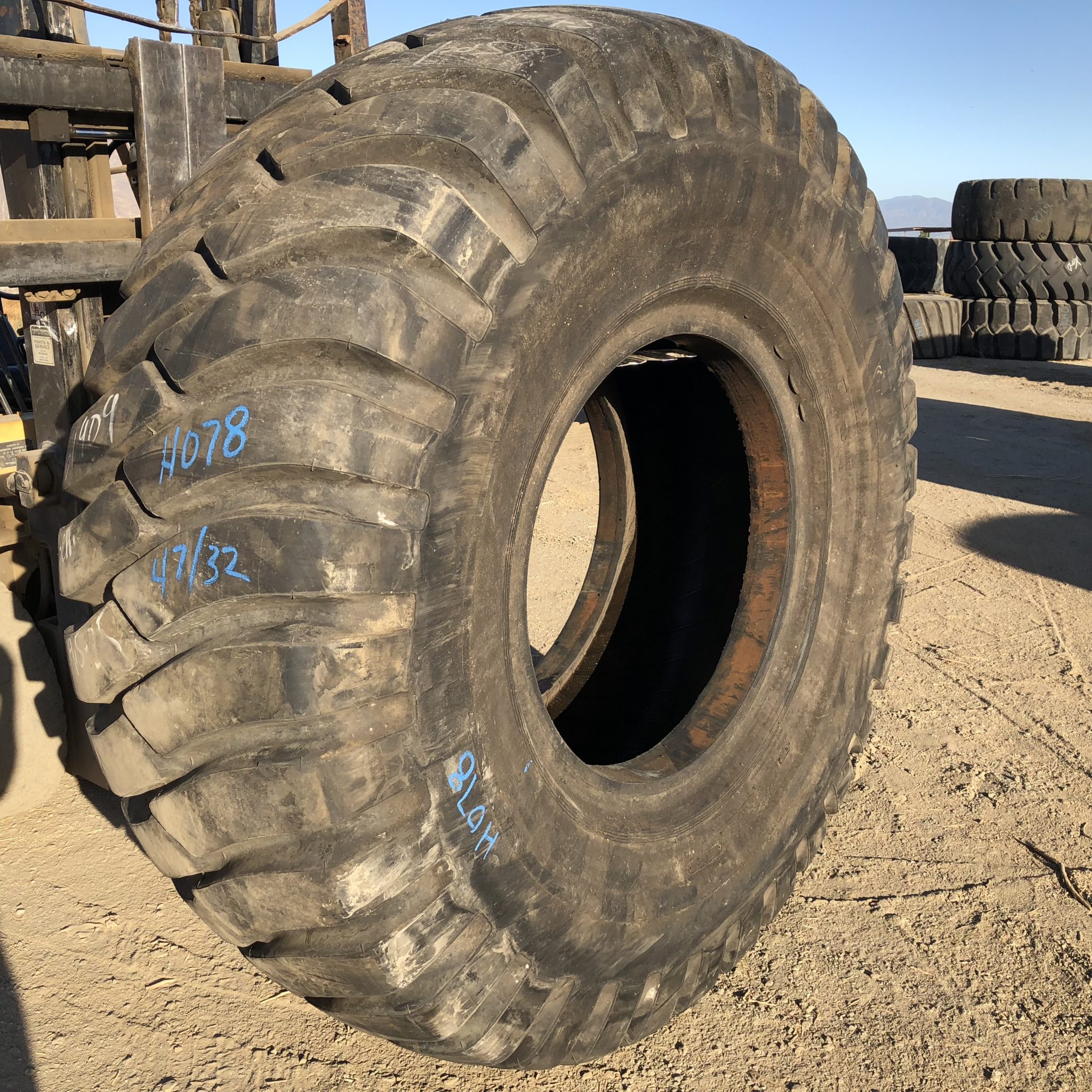 29.5X35 General OTR Tire E3 L3 NDLCM 28Ply CONDITIONUsedTREAD DEPTH