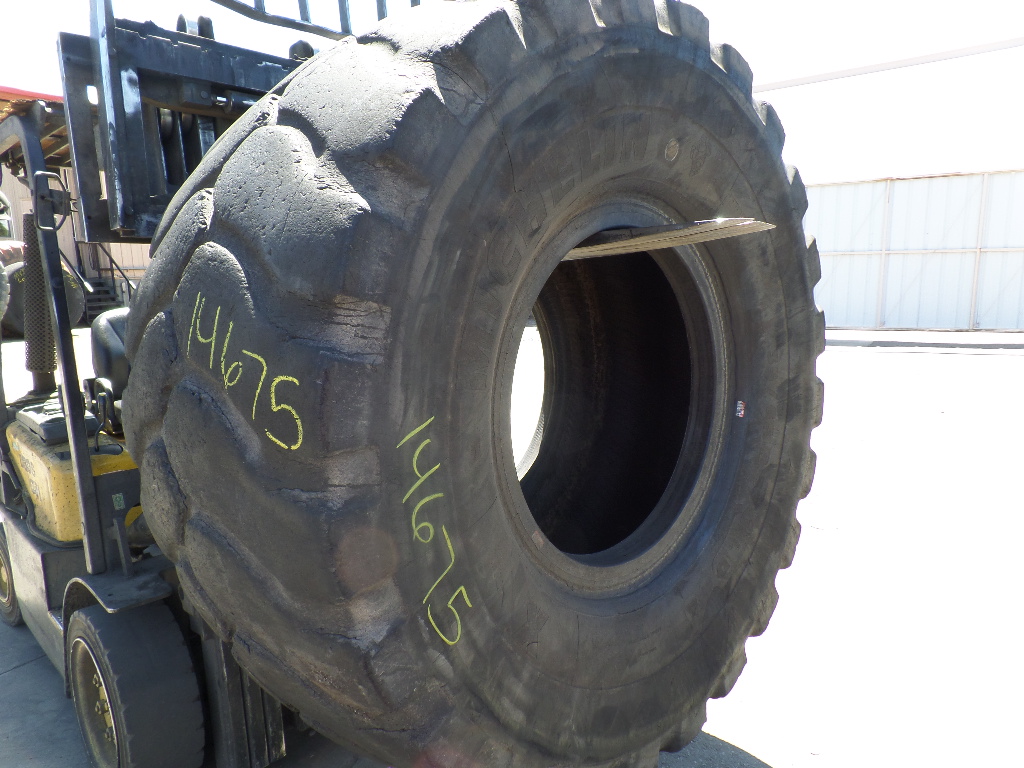 35-65r33-michelin-otr-tire-l-4-xldd1-1-star-condition-usedtread-depth