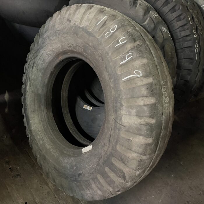 <font color='#da2127' font size ='2'><b>14.00X25 Bridgestone OTR Tire E-1 W-Rib 20-Ply </font></b><br><font size ='1' color='grey'>CONDITION: </font><font size ='2'>Used<br><font size ='1' color='grey'>TREAD DEPTH:</font><font size ='2'>  11/32nds<br><font size ='1' color='grey'>DETAILS:</font><font size ='2'> Clean<br><font size ='1' color='grey'>REF #:</font><font size ='2'> G18449<br><font size ='1' color='grey'>LOCATION:</font><font size ='2'> St. Louis, MO