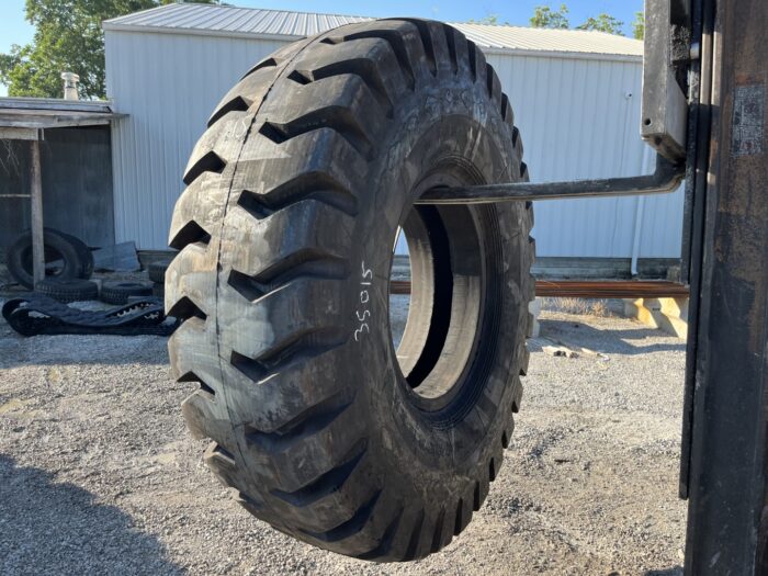 <font color='#da2127' font size ='2'><b>24.00X35 Henan OTR Tire E-4 E4 42-Ply </font></b><br><font size ='1' color='grey'>CONDITION: </font><font size ='2'>New<br><font size ='1' color='grey'>TREAD DEPTH:</font><font size ='2'>  75/32nds<br><font size ='1' color='grey'>DETAILS:</font><font size ='2'> Unused<br><font size ='1' color='grey'>REF #:</font><font size ='2'> G35015<br><font size ='1' color='grey'>LOCATION:</font><font size ='2'> St. Louis, MO
