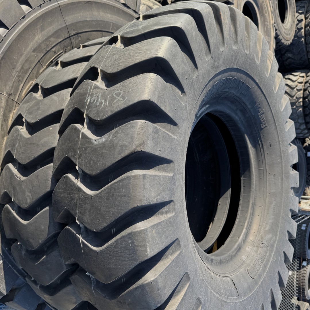 <font color='#da2127' font size ='2'><b>16.00X24 Bridgestone OTR Tire E-4 RLUG 24-Ply </font></b><br><font size ='1' color='grey'>CONDITION: </font><font size ='2'>New<br><font size ='1' color='grey'>TREAD DEPTH:</font><font size ='2'> 33/32nds<br><font size ='1' color='grey'>DETAILS:</font><font size ='2'> Unused<br><font size ='1' color='grey'>REF #:</font><font size ='2'> LS071<br><font size ='1' color='grey'>LOCATION:</font><font size ='2'> Fowler, CA