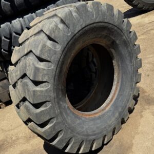 <font color='#da2127' font size ='2'><b>17.5X25 Denman OTR Tire E-3 L-3 G-3 E3/L3/G3 16-Ply </font></b><br><font size ='1' color='grey'>CONDITION: </font><font size ='2'>Retread-Used<br><font size ='1' color='grey'>TREAD DEPTH:</font><font size ='2'>  30/32nds<br><font size ='1' color='grey'>DETAILS:</font><font size ='2'> Clean, Old<br><font size ='1' color='grey'>REF #:</font><font size ='2'> D336<br><font size ='1' color='grey'>LOCATION:</font><font size ='2'> San Jacinto, CA
