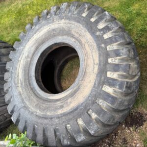 <font color='#da2127' font size ='2'><b>37.5X33 General OTR Tire E-3 L-3 NDLCM 42-Ply </font></b><br><font size ='1' color='grey'>CONDITION: </font><font size ='2'>Used<br><font size ='1' color='grey'>TREAD DEPTH:</font><font size ='2'>  50/32nds<br><font size ='1' color='grey'>DETAILS:</font><font size ='2'> Clean<br><font size ='1' color='grey'>REF #:</font><font size ='2'> Z296<br><font size ='1' color='grey'>LOCATION:</font><font size ='2'> Fairfield, NJ