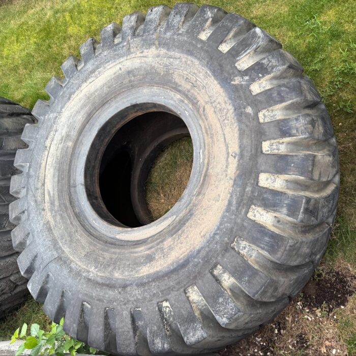 <font color='#da2127' font size ='2'><b>37.5X33 General OTR Tire E-3 L-3 NDLCM 42-Ply </font></b><br><font size ='1' color='grey'>CONDITION: </font><font size ='2'>Used<br><font size ='1' color='grey'>TREAD DEPTH:</font><font size ='2'>  50/32nds<br><font size ='1' color='grey'>DETAILS:</font><font size ='2'> Clean<br><font size ='1' color='grey'>REF #:</font><font size ='2'> Z296<br><font size ='1' color='grey'>LOCATION:</font><font size ='2'> Fairfield, NJ