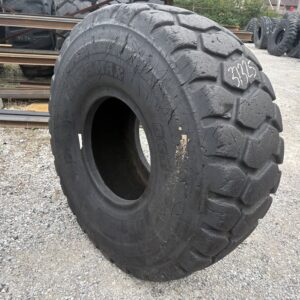 <font color='#da2127' font size ='2'><b>23.5R25 BKT OTR Tire E-3 L-3 Earthmax SR 30 SR30 1-Star </font></b><br><font size ='1' color='grey'>CONDITION: </font><font size ='2'>Used<br><font size ='1' color='grey'>TREAD DEPTH:</font><font size ='2'>  31/32nds<br><font size ='1' color='grey'>DETAILS:</font><font size ='2'> 1-Sidewall Section, Shallow Rock Cuts<br><font size ='1' color='grey'>REF #:</font><font size ='2'> G37325<br><font size ='1' color='grey'>LOCATION:</font><font size ='2'> St. Louis, MO