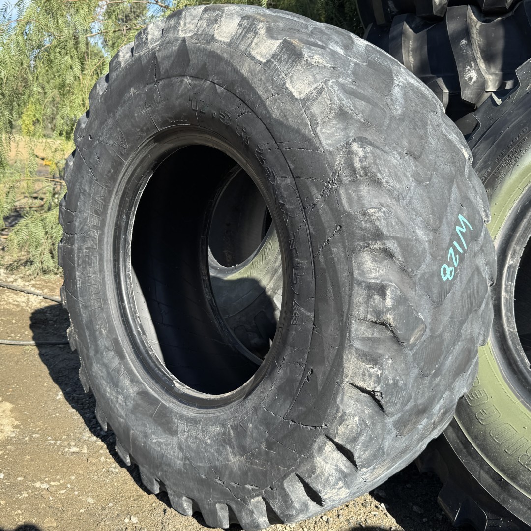 <font color='#da2127' font size ='2'><b>17.5R25 Michelin OTR Tire L-2 G-2 XTLA 1-Star </font></b><br><font size ='1' color='grey'>CONDITION: </font><font size ='2'>Used<br><font size ='1' color='grey'>TREAD DEPTH:</font><font size ='2'> 6/32nds<br><font size ='1' color='grey'>DETAILS:</font><font size ='2'> Clean, Low Tread, Rock Cuts on One Side<br><font size ='1' color='grey'>REF #:</font><font size ='2'> W128<br><font size ='1' color='grey'>LOCATION:</font><font size ='2'> San Jacinto, CA