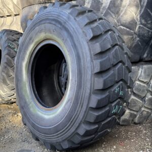 <font color='#da2127' font size ='2'><b>20.5R25 Bridgestone OTR Tire E-2 VKT 1-Star </font></b><br><font size ='1' color='grey'>CONDITION: </font><font size ='2'>Used<br><font size ='1' color='grey'>TREAD DEPTH:</font><font size ='2'>  27/32nds<br><font size ='1' color='grey'>DETAILS:</font><font size ='2'> Clean<br><font size ='1' color='grey'>REF #:</font><font size ='2'> W170<br><font size ='1' color='grey'>LOCATION:</font><font size ='2'> San Jacinto, CA