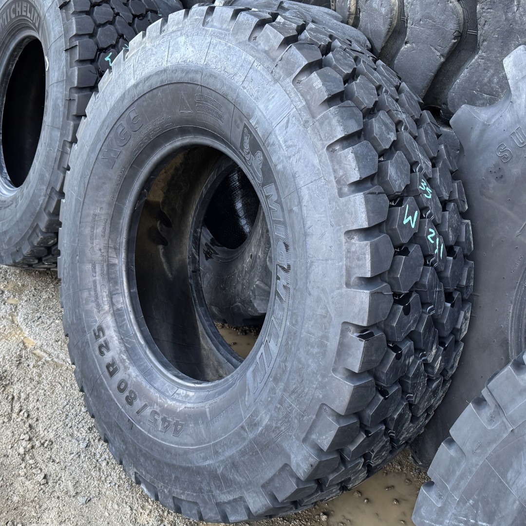<font color='#da2127' font size ='2'><b>445/80R25 Michelin OTR Tire E-2 L-2 G-2 Crane XGC 170E </font></b><br><font size ='1' color='grey'>CONDITION: </font><font size ='2'>New-Take-Off<br><font size ='1' color='grey'>TREAD DEPTH:</font><font size ='2'> 35/32nds<br><font size ='1' color='grey'>DETAILS:</font><font size ='2'> Clean (17.5R25)<br><font size ='1' color='grey'>REF #:</font><font size ='2'> W211<br><font size ='1' color='grey'>LOCATION:</font><font size ='2'> San Jacinto, CA