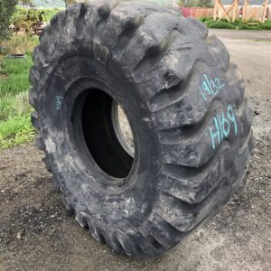 <font color='#da2127' font size ='2'><b>26.5X25 Bridgestone OTR Tire E-4 Rlug 26-Ply </font></b><br><font size ='1' color='grey'>CONDITION: </font><font size ='2'>Used<br><font size ='1' color='grey'>TREAD DEPTH:</font><font size ='2'>  19/32nds<br><font size ='1' color='grey'>DETAILS:</font><font size ='2'> 1-Tread Patch, 2-Nail Plugs, Possible Repairs needed<br><font size ='1' color='grey'>REF #:</font><font size ='2'> H169<br><font size ='1' color='grey'>LOCATION:</font><font size ='2'> Rosharon, TX