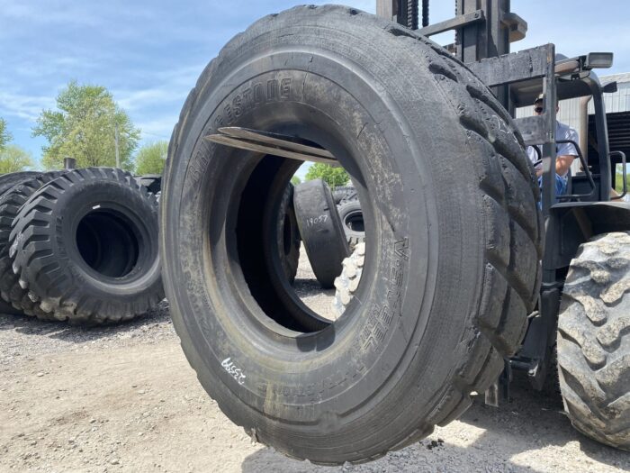 <font color='#da2127' font size ='2'><b>21.00R35 Bridgestone OTR Tire E-4 G-4 VMTS 2-Star </font></b><br><font size ='1' color='grey'>CONDITION: </font><font size ='2'>Retread-Used<br><font size ='1' color='grey'>TREAD DEPTH:</font><font size ='2'>  44/32nds<br><font size ='1' color='grey'>DETAILS:</font><font size ='2'> 1-Sidewall Section, Holds Air spot Sidewall bead spot<br><font size ='1' color='grey'>REF #:</font><font size ='2'> G23599<br><font size ='1' color='grey'>LOCATION:</font><font size ='2'> St. Louis, MO