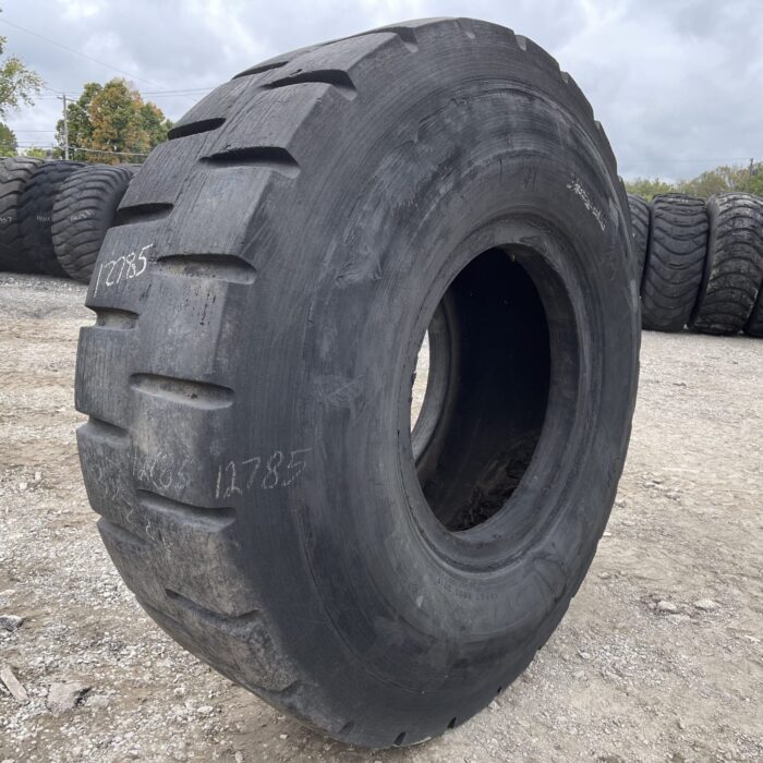 <font color='#da2127' font size ='2'><b>33.5X39 Firestone OTR Tire E-3 E3 38-Ply </font></b><br><font size ='1' color='grey'>CONDITION: </font><font size ='2'>Retread-Used<br><font size ='1' color='grey'>TREAD DEPTH:</font><font size ='2'>  40/32nds<br><font size ='1' color='grey'>DETAILS:</font><font size ='2'> 1-Tread Section, Sidewall Spot<br><font size ='1' color='grey'>REF #:</font><font size ='2'> G12785<br><font size ='1' color='grey'>LOCATION:</font><font size ='2'> St. Louis, MO