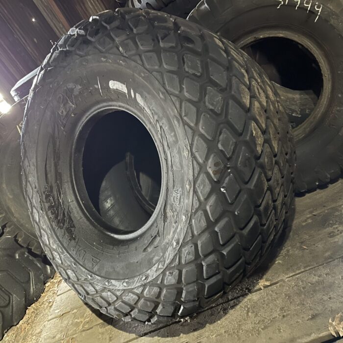 <font color='#da2127' font size ='2'><b>24X21 Triangle OTR Tire E-7 E7 14-Ply </font></b><br><font size ='1' color='grey'>CONDITION: </font><font size ='2'>New<br><font size ='1' color='grey'>TREAD DEPTH:</font><font size ='2'>  22/32nds<br><font size ='1' color='grey'>DETAILS:</font><font size ='2'> Unused<br><font size ='1' color='grey'>REF #:</font><font size ='2'> G20006<br><font size ='1' color='grey'>LOCATION:</font><font size ='2'> St. Louis, MO