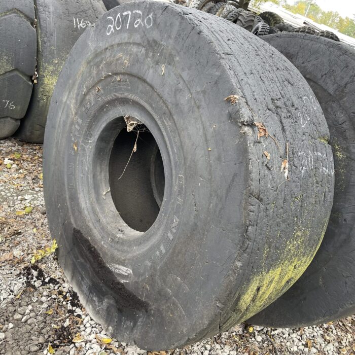 <font color='#da2127' font size ='2'><b>29.5X25 General OTR Tire L-5S LD250S 28-Ply </font></b><br><font size ='1' color='grey'>CONDITION: </font><font size ='2'>Used<br><font size ='1' color='grey'>TREAD DEPTH:</font><font size ='2'>  32/32nds<br><font size ='1' color='grey'>DETAILS:</font><font size ='2'> 1-Shoulder Section & Spots<br><font size ='1' color='grey'>REF #:</font><font size ='2'> G20720<br><font size ='1' color='grey'>LOCATION:</font><font size ='2'> St. Louis, MO