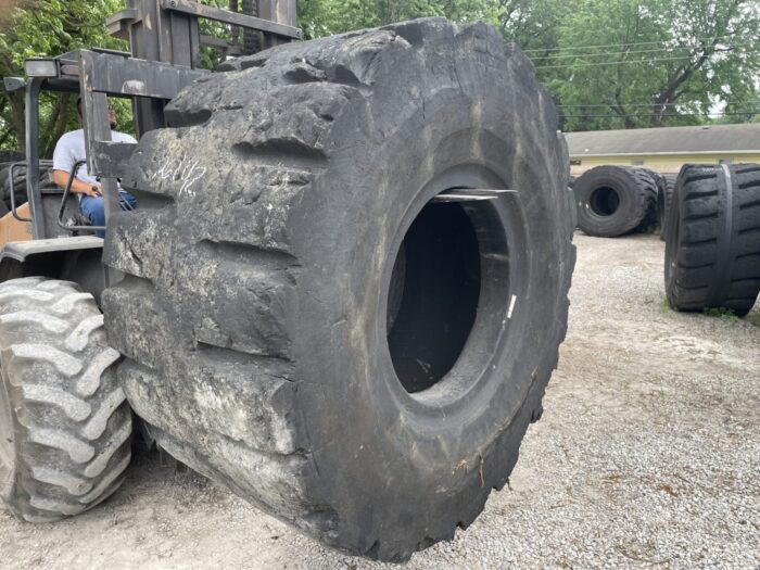 <font color='#da2127' font size ='2'><b>35/65X33 General OTR Tire L-5 LD250 42-Ply </font></b><br><font size ='1' color='grey'>CONDITION: </font><font size ='2'>Retread-Used<br><font size ='1' color='grey'>TREAD DEPTH:</font><font size ='2'>  42/32nds<br><font size ='1' color='grey'>DETAILS:</font><font size ='2'> Clean, Sidewall Spots<br><font size ='1' color='grey'>REF #:</font><font size ='2'> G26142<br><font size ='1' color='grey'>LOCATION:</font><font size ='2'> Filer, ID