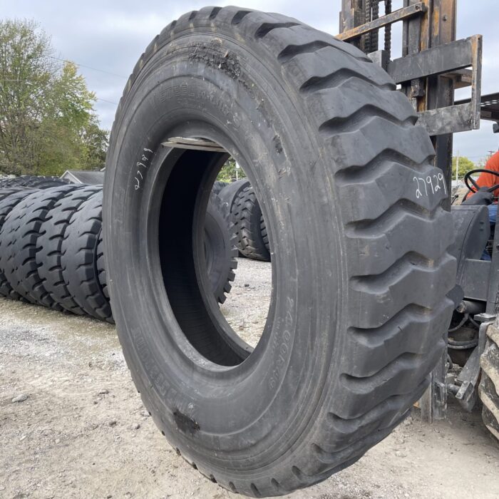 <font color='#da2127' font size ='2'><b>24.00R49 Bridgestone OTR Tire E-4 VRLS 2-Star </font></b><br><font size ='1' color='grey'>CONDITION: </font><font size ='2'>Retread-Used<br><font size ='1' color='grey'>TREAD DEPTH:</font><font size ='2'>  32/32nds<br><font size ='1' color='grey'>DETAILS:</font><font size ='2'> Clean, Uneven Wear<br><font size ='1' color='grey'>REF #:</font><font size ='2'> G27929<br><font size ='1' color='grey'>LOCATION:</font><font size ='2'> St. Louis, MO