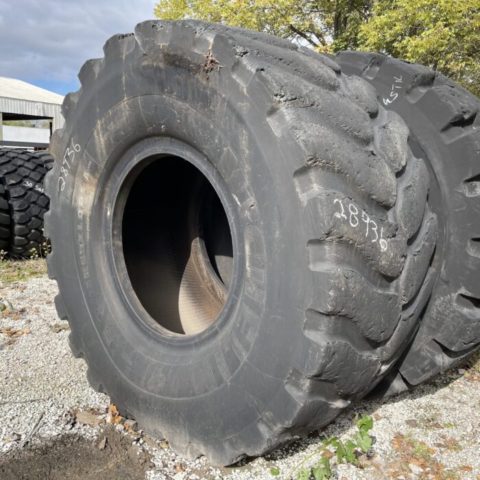 <font color='#da2127' font size ='2'><b>45/65R45 Michelin OTR Tire L-4 XLDD1 1-Star </font></b><br><font size ='1' color='grey'>CONDITION: </font><font size ='2'>Used<br><font size ='1' color='grey'>TREAD DEPTH:</font><font size ='2'>  50/32nds<br><font size ='1' color='grey'>DETAILS:</font><font size ='2'> Clean<br><font size ='1' color='grey'>REF #:</font><font size ='2'> G28936<br><font size ='1' color='grey'>LOCATION:</font><font size ='2'> St. Louis, MO