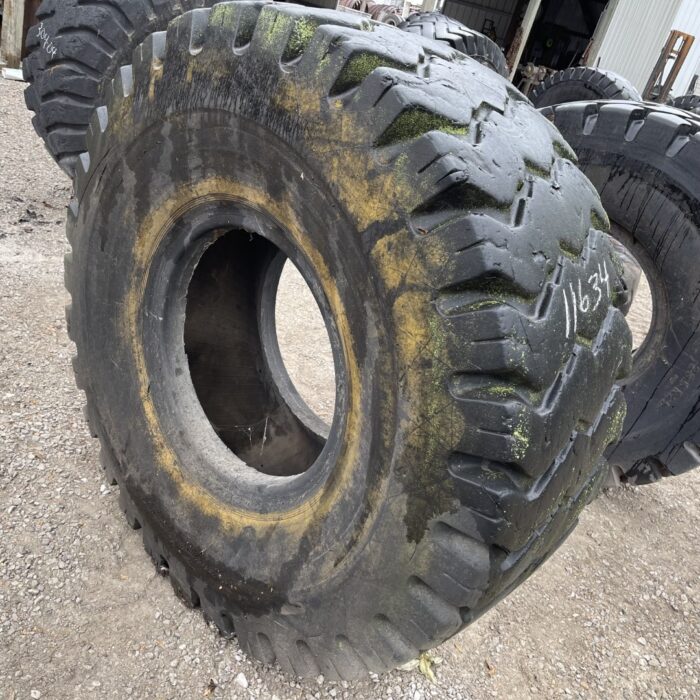 <font color='#da2127' font size ='2'><b>23.5X25 BF Goodrich OTR Tire E-3 L-3 E3/L3 12-Ply </font></b><br><font size ='1' color='grey'>CONDITION: </font><font size ='2'>Retread-Used<br><font size ='1' color='grey'>TREAD DEPTH:</font><font size ='2'>  24/32nds<br><font size ='1' color='grey'>DETAILS:</font><font size ='2'> 1-Tread Section <br><font size ='1' color='grey'>REF #:</font><font size ='2'> G11634<br><font size ='1' color='grey'>LOCATION:</font><font size ='2'> St. Louis, MO
