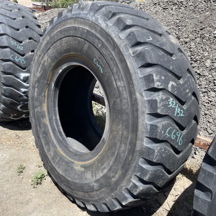 <font color='#da2127' font size ='2'><b>29.5R35 Bridgestone OTR Tire E-3 VRL 2-Star </font></b><br><font size ='1' color='grey'>CONDITION: </font><font size ='2'>Used<br><font size ='1' color='grey'>TREAD DEPTH:</font><font size ='2'>  32/32nds<br><font size ='1' color='grey'>DETAILS:</font><font size ='2'> Clean, Weathered Lugs<br><font size ='1' color='grey'>REF #:</font><font size ='2'> C696<br><font size ='1' color='grey'>LOCATION:</font><font size ='2'> Shidler, OK
