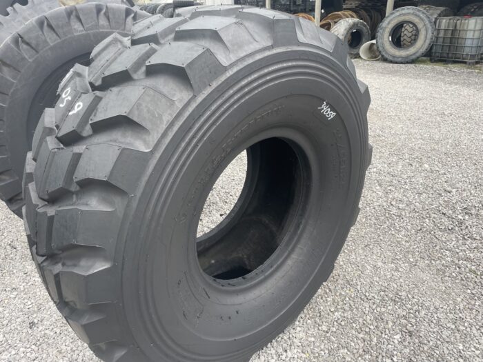 <font color='#da2127' font size ='2'><b>25/65R25 Bridgestone OTR Tire E-2 VKT 2-Star </font></b><br><font size ='1' color='grey'>CONDITION: </font><font size ='2'>New <br><font size ='1' color='grey'>TREAD DEPTH:</font><font size ='2'>  40/32nds<br><font size ='1' color='grey'>DETAILS:</font><font size ='2'> Clean, 2-Bead Spots<br><font size ='1' color='grey'>REF #:</font><font size ='2'> G34059<br><font size ='1' color='grey'>LOCATION:</font><font size ='2'> St. Louis, MO