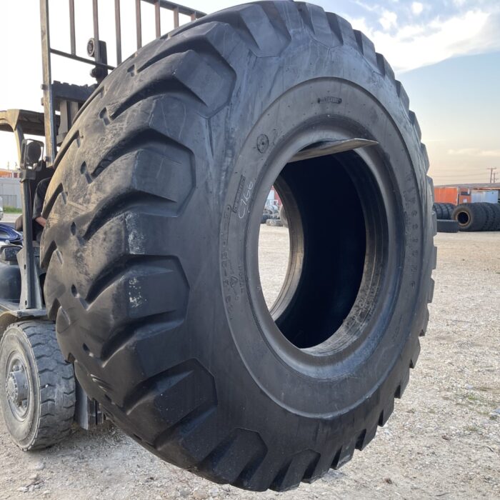 <font color='#da2127' font size ='2'><b>29.5X35 Firestone OTR Tire E-3 L-3 SRG Super Rock Grip 34-Ply </font></b><br><font size ='1' color='grey'>CONDITION: </font><font size ='2'>Used<br><font size ='1' color='grey'>TREAD DEPTH:</font><font size ='2'>  17/32nds<br><font size ='1' color='grey'>DETAILS:</font><font size ='2'> Clean, Low Tread<br><font size ='1' color='grey'>REF #:</font><font size ='2'> C766<br><font size ='1' color='grey'>LOCATION:</font><font size ='2'> Kalamazoo, MI