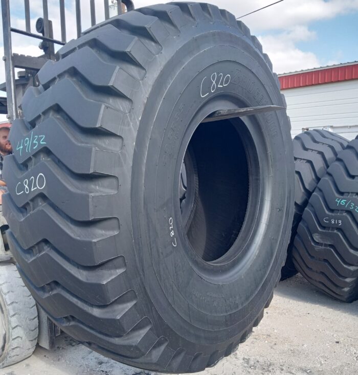 <font color='#da2127' font size ='2'><b>29.5R35 Bridgestone OTR Tire E-3 VRL 2-Star </font></b><br><font size ='1' color='grey'>CONDITION: </font><font size ='2'>Used-Low-Hour<br><font size ='1' color='grey'>TREAD DEPTH:</font><font size ='2'>  48/32nds<br><font size ='1' color='grey'>DETAILS:</font><font size ='2'> Clean<br><font size ='1' color='grey'>REF #:</font><font size ='2'> C820<br><font size ='1' color='grey'>LOCATION:</font><font size ='2'> Boise, ID