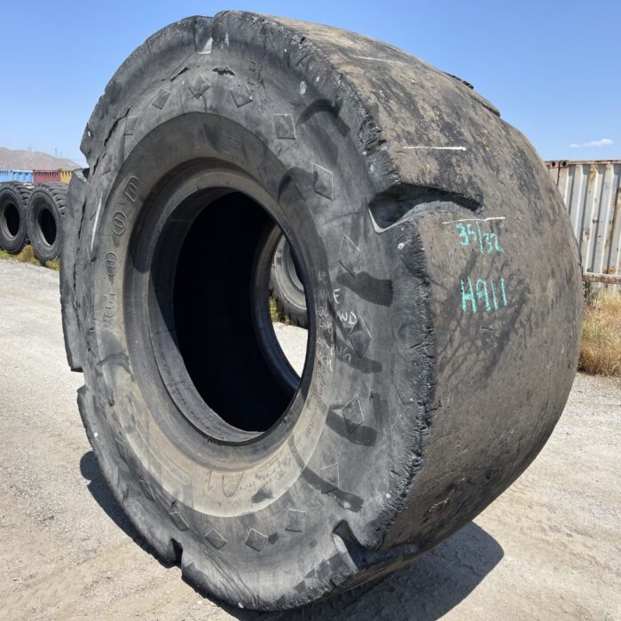 <font color='#da2127' font size ='2'><b>45/65X45 Goodyear OTR Tire L-5S NDLDL5/15C 38-Ply </font></b><br><font size ='1' color='grey'>CONDITION: </font><font size ='2'>Used<br><font size ='1' color='grey'>TREAD DEPTH:</font><font size ='2'>  35/32nds<br><font size ='1' color='grey'>DETAILS:</font><font size ='2'> Clean, Shoulder Damage<br><font size ='1' color='grey'>REF #:</font><font size ='2'> H911<br><font size ='1' color='grey'>LOCATION:</font><font size ='2'> Tucson, AZ
