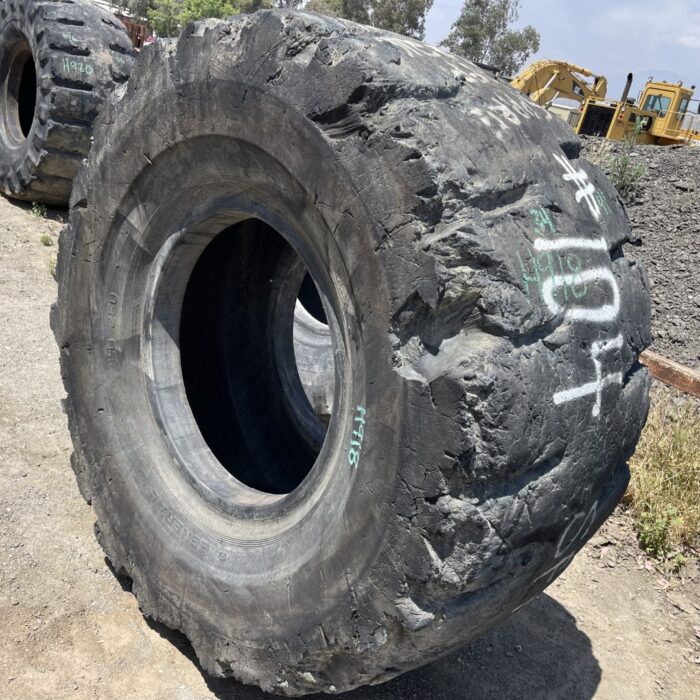 <font color='#da2127' font size ='2'><b>35/65X33 General OTR Tire L-5 LD250 30-Ply </font></b><br><font size ='1' color='grey'>CONDITION: </font><font size ='2'>Used<br><font size ='1' color='grey'>TREAD DEPTH:</font><font size ='2'>  38/32nds<br><font size ='1' color='grey'>DETAILS:</font><font size ='2'> Clean, Rock Damage on one Sidewall and Shoulder<br><font size ='1' color='grey'>REF #:</font><font size ='2'> H918<br><font size ='1' color='grey'>LOCATION:</font><font size ='2'> Stockton, CA