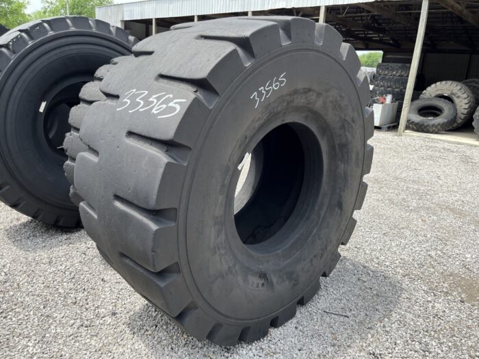 <font color='#da2127' font size ='2'><b>35/65X33 Firestone OTR Tire E-4 SRG DT Super Rock Grip Deep Tread 42-Ply </font></b><br><font size ='1' color='grey'>CONDITION: </font><font size ='2'>Retread-Used<br><font size ='1' color='grey'>TREAD DEPTH:</font><font size ='2'>  29/32nds<br><font size ='1' color='grey'>DETAILS:</font><font size ='2'> Clean, Sidewall Spot, Bead Spot<br><font size ='1' color='grey'>REF #:</font><font size ='2'> G33565<br><font size ='1' color='grey'>LOCATION:</font><font size ='2'> St. Louis, MO