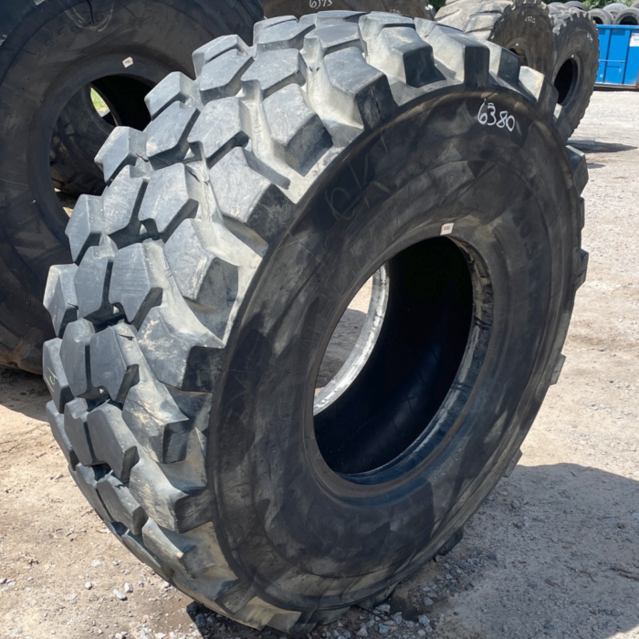<font color='#da2127' font size ='2'><b>20.5R25 Michelin OTR Tire E-3 XADN 177B </font></b><br><font size ='1' color='grey'>CONDITION: </font><font size ='2'>Used<br><font size ='1' color='grey'>TREAD DEPTH:</font><font size ='2'>  43/32nds<br><font size ='1' color='grey'>DETAILS:</font><font size ='2'> Clean<br><font size ='1' color='grey'>REF #:</font><font size ='2'> T6380<br><font size ='1' color='grey'>LOCATION:</font><font size ='2'> Columbia, SC