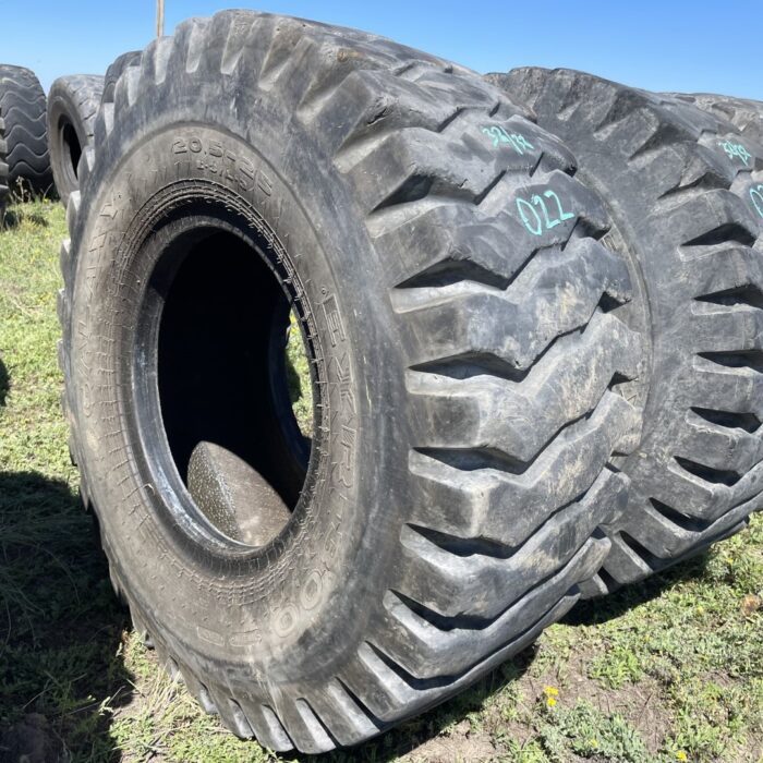 <font color='#da2127' font size ='2'><b>20.5X25 Galaxy OTR Tire E-3 L-3 EXR300 20-Ply </font></b><br><font size ='1' color='grey'>CONDITION: </font><font size ='2'>Used<br><font size ='1' color='grey'>TREAD DEPTH:</font><font size ='2'>  32/32nds<br><font size ='1' color='grey'>DETAILS:</font><font size ='2'> Clean<br><font size ='1' color='grey'>REF #:</font><font size ='2'> CH022<br><font size ='1' color='grey'>LOCATION:</font><font size ='2'> Denver, CO