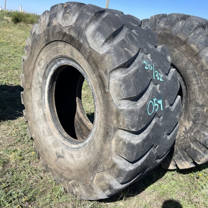 <font color='#da2127' font size ='2'><b>23.5X25 Firestone OTR Tire E-3 L-3 SRG Super Rock Grip 16-Ply </font></b><br><font size ='1' color='grey'>CONDITION: </font><font size ='2'>Used<br><font size ='1' color='grey'>TREAD DEPTH:</font><font size ='2'>  20/32nds<br><font size ='1' color='grey'>DETAILS:</font><font size ='2'> Clean<br><font size ='1' color='grey'>REF #:</font><font size ='2'> CH057<br><font size ='1' color='grey'>LOCATION:</font><font size ='2'> Denver, CO