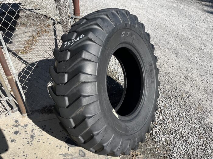 <font color='#da2127' font size ='2'><b>17.5X25 Specialty Tires of America OTR Tire E-2 L-2 G-2 R-4 American Contractor 16-Ply </font></b><br><font size ='1' color='grey'>CONDITION: </font><font size ='2'>Used<br><font size ='1' color='grey'>TREAD DEPTH:</font><font size ='2'>  21/32nds<br><font size ='1' color='grey'>DETAILS:</font><font size ='2'> Clean<br><font size ='1' color='grey'>REF #:</font><font size ='2'> G35326<br><font size ='1' color='grey'>LOCATION:</font><font size ='2'> St. Louis, MO