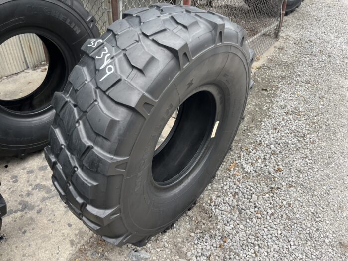<font color='#da2127' font size ='2'><b>395/85R20 Michelin OTR Tire M-3 Off-Road XML Military  14-Ply </font></b><br><font size ='1' color='grey'>CONDITION: </font><font size ='2'>Used<br><font size ='1' color='grey'>TREAD DEPTH:</font><font size ='2'>  12/32nds<br><font size ='1' color='grey'>DETAILS:</font><font size ='2'> Clean<br><font size ='1' color='grey'>REF #:</font><font size ='2'> G35349<br><font size ='1' color='grey'>LOCATION:</font><font size ='2'> St. Louis, MO