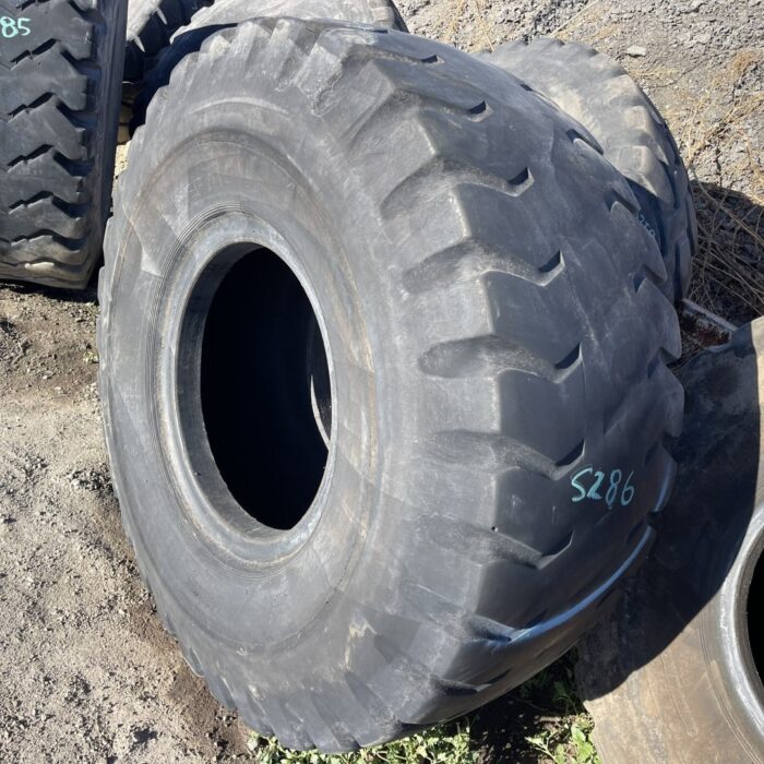 <font color='#da2127' font size ='2'><b>23.5X25 General OTR Tire E-3 L-3 NDLCM 20-Ply </font></b><br><font size ='1' color='grey'>CONDITION: </font><font size ='2'>Retread-Used<br><font size ='1' color='grey'>TREAD DEPTH:</font><font size ='2'>  8/32nds<br><font size ='1' color='grey'>DETAILS:</font><font size ='2'> Clean, 1-Patch, Old<br><font size ='1' color='grey'>REF #:</font><font size ='2'> S286<br><font size ='1' color='grey'>LOCATION:</font><font size ='2'> Ashville, AL