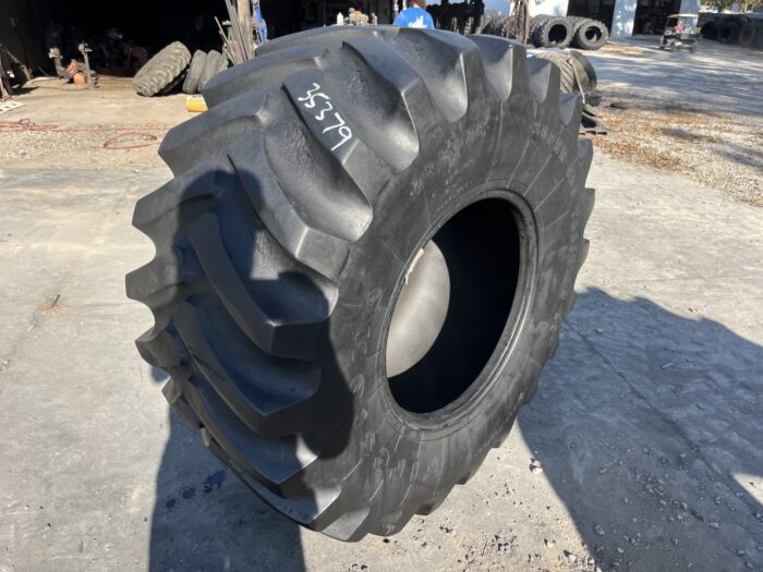 <font color='#da2127' font size ='2'><b>28LX26 Firestone OTR Tire R-1 Super All Traction 23 10-Ply </font></b><br><font size ='1' color='grey'>CONDITION: </font><font size ='2'>Used<br><font size ='1' color='grey'>TREAD DEPTH:</font><font size ='2'>  35/32nds<br><font size ='1' color='grey'>DETAILS:</font><font size ='2'> Clean, Stubble Wear<br><font size ='1' color='grey'>REF #:</font><font size ='2'> G35379<br><font size ='1' color='grey'>LOCATION:</font><font size ='2'> St. Louis, MO