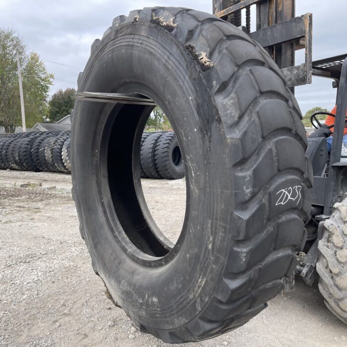 <font color='#da2127' font size ='2'><b>24.00R49 Michelin OTR Tire E-3 L-3 G-3 XR 2-Star </font></b><br><font size ='1' color='grey'>CONDITION: </font><font size ='2'>Used<br><font size ='1' color='grey'>TREAD DEPTH:</font><font size ='2'>  33/32nds<br><font size ='1' color='grey'>DETAILS:</font><font size ='2'> Clean<br><font size ='1' color='grey'>REF #:</font><font size ='2'> G28233<br><font size ='1' color='grey'>LOCATION:</font><font size ='2'> Hermiston, OR
