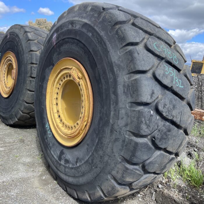 <font color='#da2127' font size ='2'><b>29.5R25 Bridgestone OTR Tire E-3 L-3 VMT 1-Star </font></b><br><font size ='1' color='grey'>CONDITION: </font><font size ='2'>Used<br><font size ='1' color='grey'>TREAD DEPTH:</font><font size ='2'>  35/32nds<br><font size ='1' color='grey'>DETAILS:</font><font size ='2'> Clean, Off Rim<br><font size ='1' color='grey'>REF #:</font><font size ='2'> C988<br><font size ='1' color='grey'>LOCATION:</font><font size ='2'> Fowler, CA