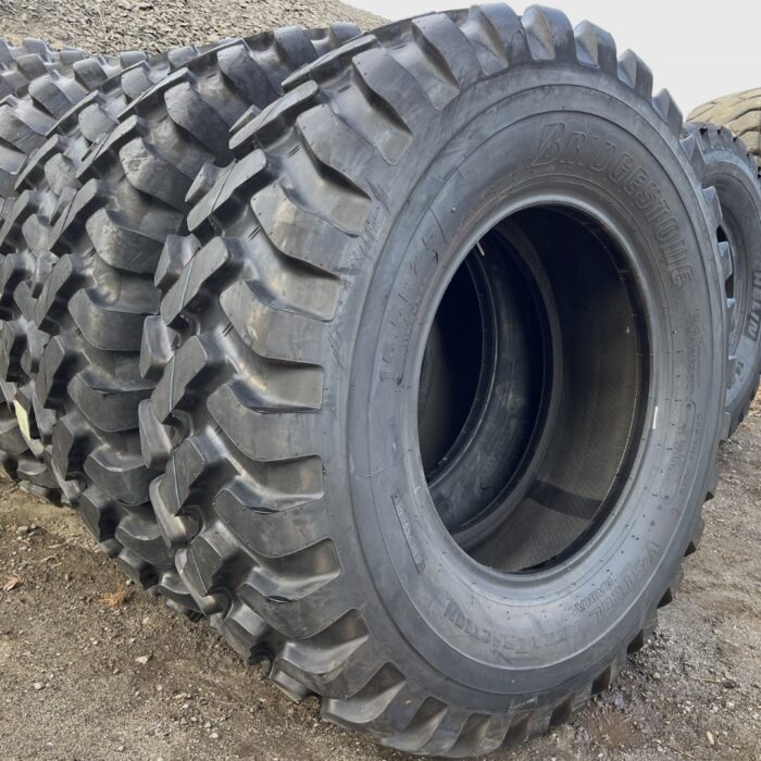 <font color='#da2127' font size ='2'><b>15.5R25 Bridgestone OTR Tire E-2 L-2 G-2 VUT 1-Star </font></b><br><font size ='1' color='grey'>CONDITION: </font><font size ='2'>New<br><font size ='1' color='grey'>TREAD DEPTH:</font><font size ='2'>  36/32nds<br><font size ='1' color='grey'>DETAILS:</font><font size ='2'> Unused<br><font size ='1' color='grey'>REF #:</font><font size ='2'> U518<br><font size ='1' color='grey'>LOCATION:</font><font size ='2'> Fowler, CA