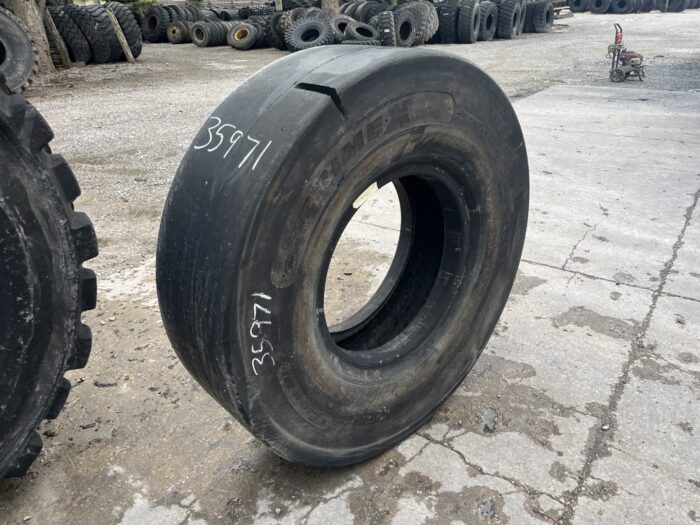 <font color='#da2127' font size ='2'><b>17.5X25 Prime-X OTR Tire L-5S Minemaster XDS 20-Ply </font></b><br><font size ='1' color='grey'>CONDITION: </font><font size ='2'>New<br><font size ='1' color='grey'>TREAD DEPTH:</font><font size ='2'>  84/32nds<br><font size ='1' color='grey'>DETAILS:</font><font size ='2'> Unused<br><font size ='1' color='grey'>REF #:</font><font size ='2'> G35971<br><font size ='1' color='grey'>LOCATION:</font><font size ='2'> St. Louis, MO