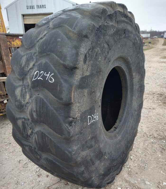 <font color='#da2127' font size ='2'><b>29.5R29 Bridgestone OTR Tire E-4 L-4 VSNT 2-Star </font></b><br><font size ='1' color='grey'>CONDITION: </font><font size ='2'>Used<br><font size ='1' color='grey'>TREAD DEPTH:</font><font size ='2'>  5/32nds<br><font size ='1' color='grey'>DETAILS:</font><font size ='2'> 2-Shoulder Sections, Rough Sidewalls, Casing<br><font size ='1' color='grey'>REF #:</font><font size ='2'> D246<br><font size ='1' color='grey'>LOCATION:</font><font size ='2'> Gilson, IL