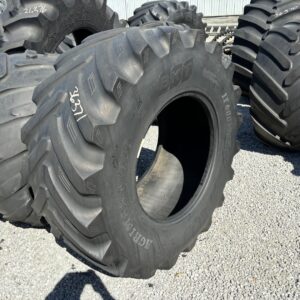 <font color='#da2127' font size ='2'><b>600/70R30 BKT OTR Tire R-1W  Agrimax SIRIO 165D </font></b><br><font size ='1' color='grey'>CONDITION: </font><font size ='2'>Used<br><font size ='1' color='grey'>TREAD DEPTH:</font><font size ='2'>  21/32nds<br><font size ='1' color='grey'>DETAILS:</font><font size ='2'> Clean<br><font size ='1' color='grey'>REF #:</font><font size ='2'> G36371<br><font size ='1' color='grey'>LOCATION:</font><font size ='2'> St. Louis, MO