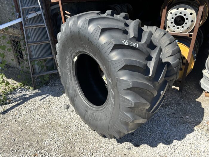 <font color='#da2127' font size ='2'><b>23.1X26 Titan OTR Tire R-1 Hi Traction Lug 8-Ply </font></b><br><font size ='1' color='grey'>CONDITION: </font><font size ='2'>Used<br><font size ='1' color='grey'>TREAD DEPTH:</font><font size ='2'>  44/32nds<br><font size ='1' color='grey'>DETAILS:</font><font size ='2'> Clean<br><font size ='1' color='grey'>REF #:</font><font size ='2'> G36381<br><font size ='1' color='grey'>LOCATION:</font><font size ='2'> St. Louis, MO