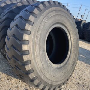 <font color='#da2127' font size ='2'><b>29.5R35 Bridgestone OTR Tire E-3 VRL 2-Star </font></b><br><font size ='1' color='grey'>CONDITION: </font><font size ='2'>Used<br><font size ='1' color='grey'>TREAD DEPTH:</font><font size ='2'>  38/32nds<br><font size ='1' color='grey'>DETAILS:</font><font size ='2'> Clean<br><font size ='1' color='grey'>REF #:</font><font size ='2'> D251<br><font size ='1' color='grey'>LOCATION:</font><font size ='2'> San Antonio, TX