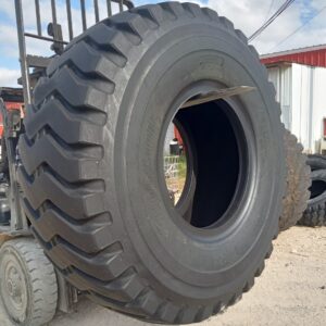 <font color='#da2127' font size ='2'><b>29.5R35 Bridgestone OTR Tire E-3 VRL 2-Star </font></b><br><font size ='1' color='grey'>CONDITION: </font><font size ='2'>Used-Low-Hour<br><font size ='1' color='grey'>TREAD DEPTH:</font><font size ='2'>  47/32nds<br><font size ='1' color='grey'>DETAILS:</font><font size ='2'> Clean<br><font size ='1' color='grey'>REF #:</font><font size ='2'> D255<br><font size ='1' color='grey'>LOCATION:</font><font size ='2'> Jackson, MS