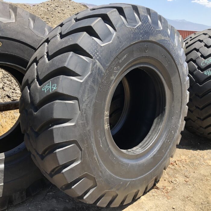 <font color='#da2127' font size ='2'><b>29.5X35 Firestone OTR Tire E-3 L-3 SRG Super Rock Grip 34-Ply </font></b><br><font size ='1' color='grey'>CONDITION: </font><font size ='2'>Used<br><font size ='1' color='grey'>TREAD DEPTH:</font><font size ='2'>  45/32nds<br><font size ='1' color='grey'>DETAILS:</font><font size ='2'> Clean<br><font size ='1' color='grey'>REF #:</font><font size ='2'> D259<br><font size ='1' color='grey'>LOCATION:</font><font size ='2'> Amarillo, TX