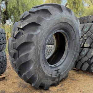 <font color='#da2127' font size ='2'><b>23.5X25 Firestone OTR Tire E-2 L-2 G-2 SGG Super Ground Grip  16-Ply </font></b><br><font size ='1' color='grey'>CONDITION: </font><font size ='2'>New<br><font size ='1' color='grey'>TREAD DEPTH:</font><font size ='2'>  40/32nds<br><font size ='1' color='grey'>DETAILS:</font><font size ='2'> Unused<br><font size ='1' color='grey'>REF #:</font><font size ='2'> U678<br><font size ='1' color='grey'>LOCATION:</font><font size ='2'> San Jacinto, CA