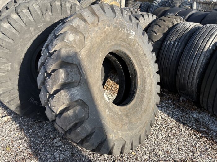 <font color='#da2127' font size ='2'><b>18.00X25 Firestone OTR Tire L-4 SRG DT LD Super Rock Grip Deep Tread 32-Ply </font></b><br><font size ='1' color='grey'>CONDITION: </font><font size ='2'>Retread-New<br><font size ='1' color='grey'>TREAD DEPTH:</font><font size ='2'>  62/32nds<br><font size ='1' color='grey'>DETAILS:</font><font size ='2'> Clean<br><font size ='1' color='grey'>REF #:</font><font size ='2'> G33629<br><font size ='1' color='grey'>LOCATION:</font><font size ='2'> St. Louis, MO
