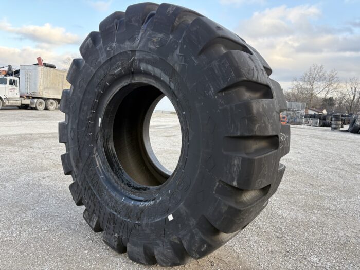 <font color='#da2127' font size ='2'><b>45/65X45 Goodyear OTR Tire L-5 NRLDL5A 58-Ply </font></b><br><font size ='1' color='grey'>CONDITION: </font><font size ='2'>New<br><font size ='1' color='grey'>TREAD DEPTH:</font><font size ='2'>  148/32nds<br><font size ='1' color='grey'>DETAILS:</font><font size ='2'> Unused<br><font size ='1' color='grey'>REF #:</font><font size ='2'> G33719<br><font size ='1' color='grey'>LOCATION:</font><font size ='2'> St. Louis, MO