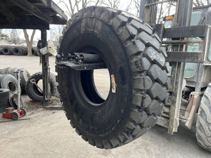 <font color='#da2127' font size ='2'><b>18.00R25 Michelin OTR Tire E-4 XHDTA 2-Star </font></b><br><font size ='1' color='grey'>CONDITION: </font><font size ='2'>New<br><font size ='1' color='grey'>TREAD DEPTH:</font><font size ='2'>  60/32nds<br><font size ='1' color='grey'>DETAILS:</font><font size ='2'> Unused<br><font size ='1' color='grey'>REF #:</font><font size ='2'> G35604<br><font size ='1' color='grey'>LOCATION:</font><font size ='2'> St. Louis, MO