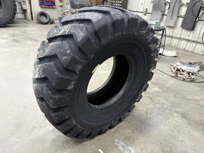 <font color='#da2127' font size ='2'><b>20.5X25 Goodyear OTR Tire E-3 L-3 G-3 GRL D 16-Ply </font></b><br><font size ='1' color='grey'>CONDITION: </font><font size ='2'>New<br><font size ='1' color='grey'>TREAD DEPTH:</font><font size ='2'>  34/32nds<br><font size ='1' color='grey'>DETAILS:</font><font size ='2'> Unused<br><font size ='1' color='grey'>REF #:</font><font size ='2'> G34784<br><font size ='1' color='grey'>LOCATION:</font><font size ='2'> St. Louis, MO